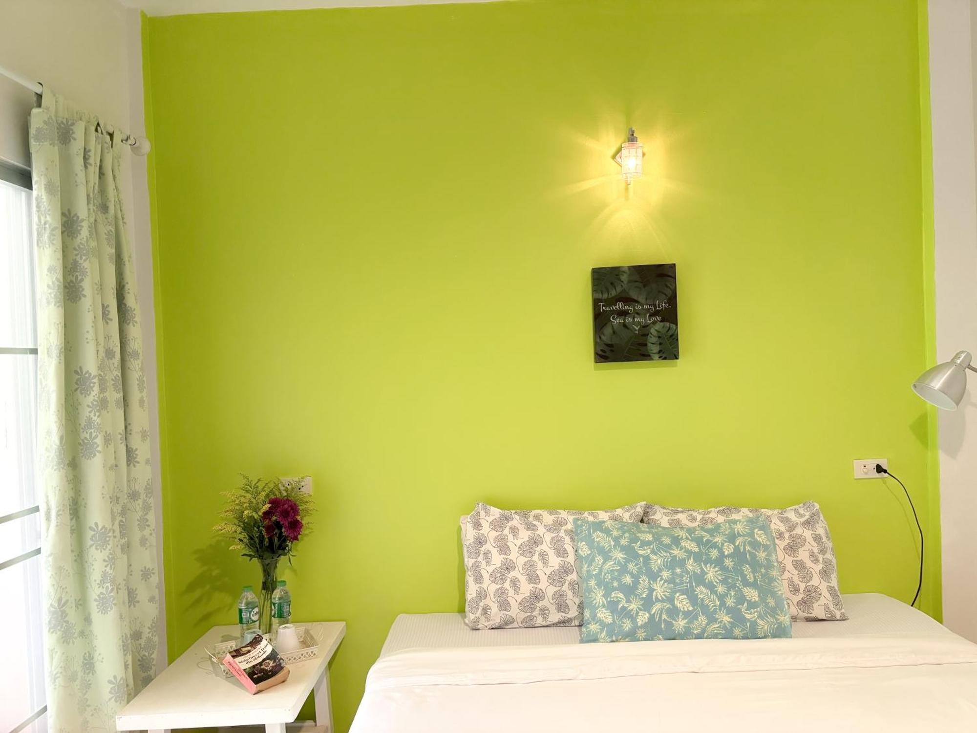 Bed and Breakfast Les Fleurs House Кхаулак Экстерьер фото